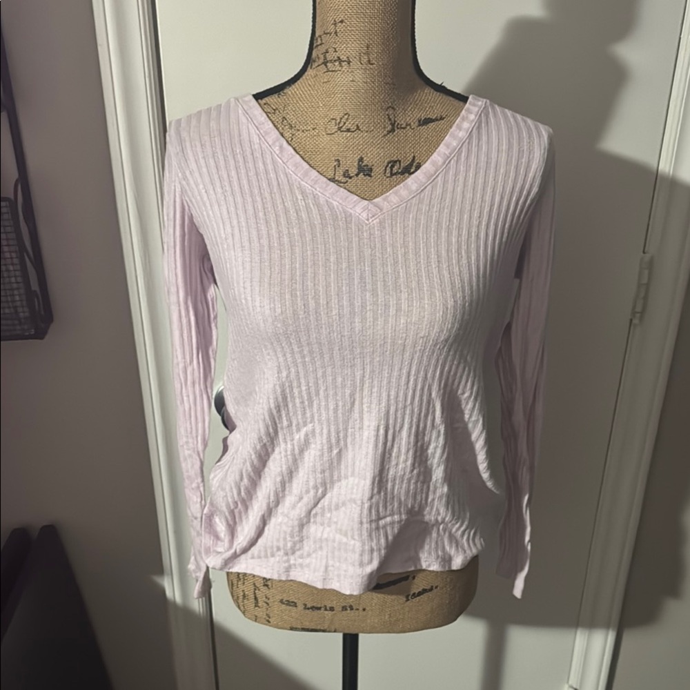 Gap size xs Women's Pink V-Neck Ribbed Top